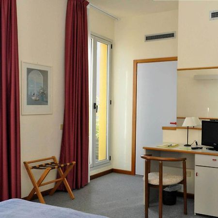 Hotel Italia Stradella Eksteriør billede