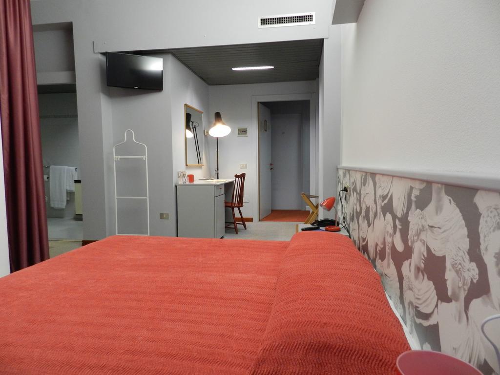 Hotel Italia Stradella Værelse billede